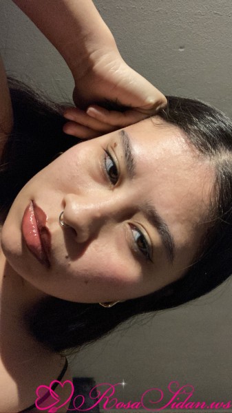 Asian online for camshow and sexchatt –