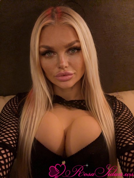 Pictures/chatting with us/swe truckdriver (swedish/english) –